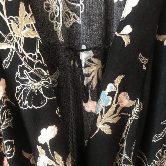 Mossimo wrap shirt - Picture 5 of 5